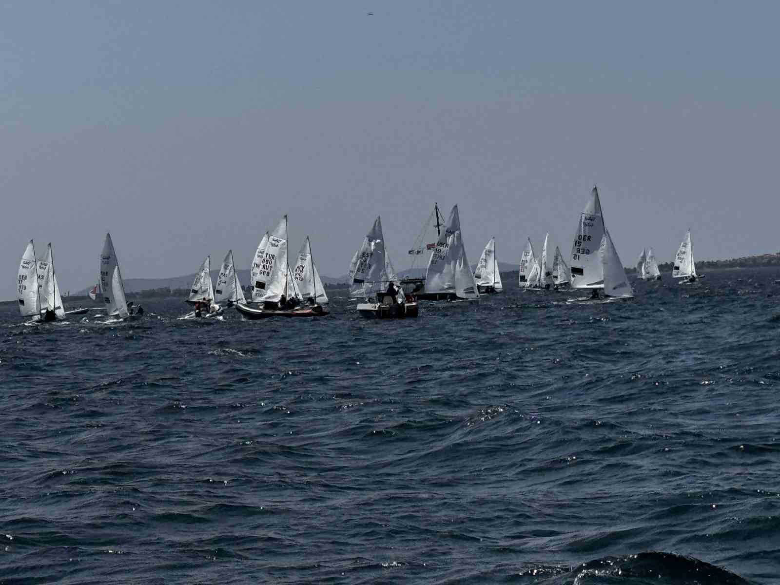 14 ülkeden 74 yelkenci Kocaeli ’de yarıştı