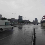 İstanbul hafta sonuna yağmurla uyandı