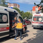 Kocaeli’de tramvay otomobile çarptı: 3 yaralı
