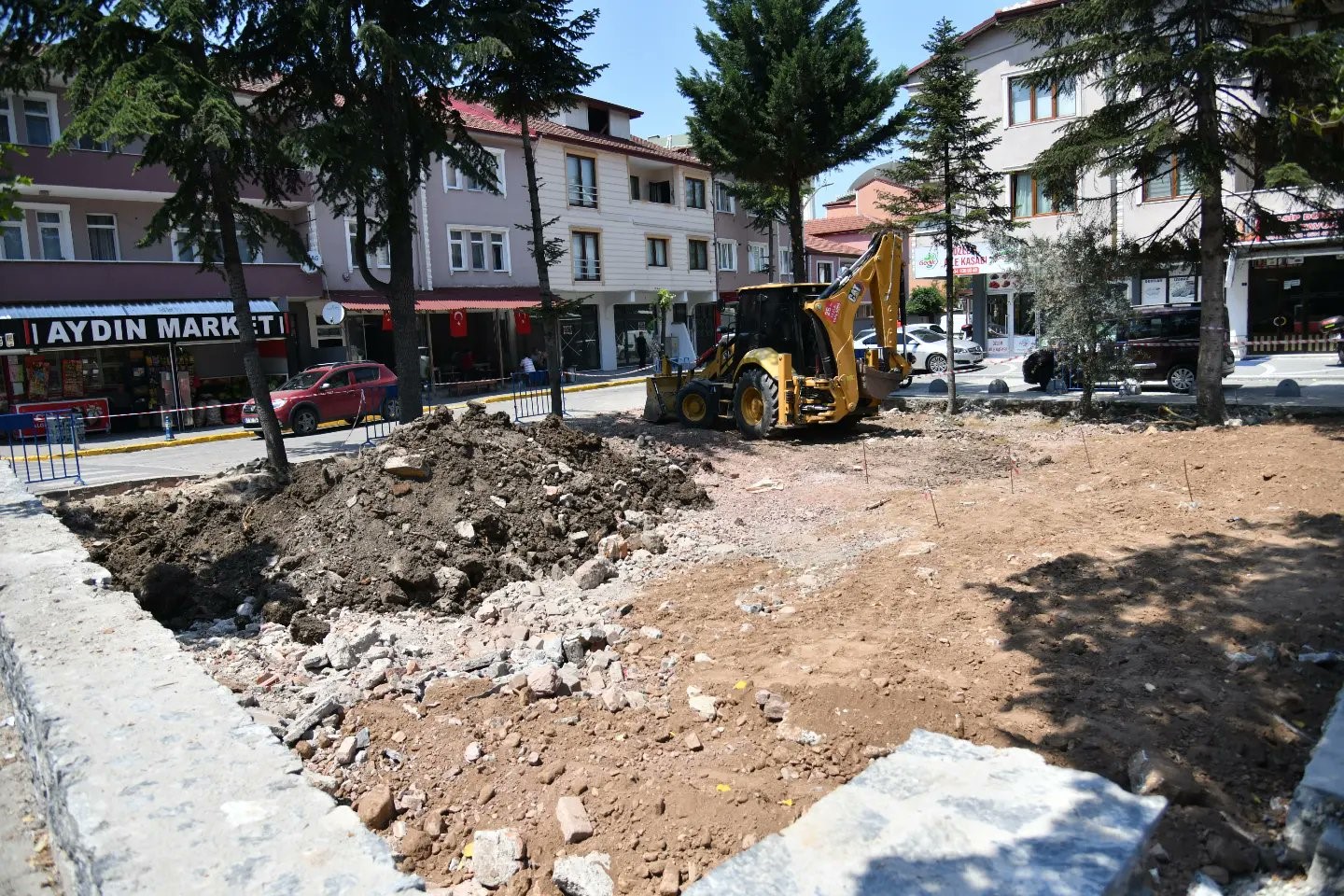 Yuvacık ’a semt meydanı kazandırılıyor