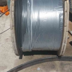 Baret ve yelek giyerek şantiye ve tırlardan 3,5 milyon liralık hırsızlık yapan zanlılar kamerada