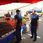 Çayırova zabıtasından pazar denetimi