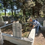 Depremde hayatını kaybedenler için eller semaya açıldı