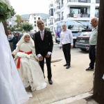 Engelsiz taksi gelin arabası oldu: Ömür boyu mutluluğa taşıdı