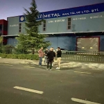 Film gibi olay, kendi mallarını alırken hırsızlık baskını yedi