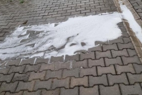 Her yağmurda Yeşilçam filmindeki o sahne gerçek oluyor