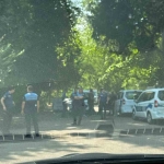 İçeride müşteri varken restoranı mühürlediler