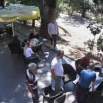 İçeride müşteri varken restoranı mühürlediler