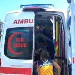 İçinde anne ve bebek olan yenidoğan ambulansı kazaya karıştı: 1 yaralı