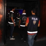 İzmit’te 2 günde 958 şahıs ve 45 araç polis kontrolünden geçti