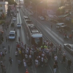 İzmit’te tramvayın çarptığı bir kişi hayatını kaybetti