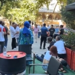 Kendisine sigara vermeyenlere kabusu yaşattı: 4 yaralı