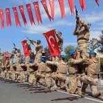 Kocaeli, Sakarya ve Düzce’de geçit törenleri göğüs kabarttı