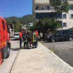 Krikonun boşalması sonucu aracın altında kaldı