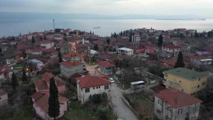 marmara-depremine-karsi-dimdik-ayakta-kalan-tavsancilin-kissasi-RPGPQZkd.jpg