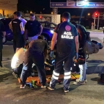 Motosiklet, kırmızı ışıkta bekleyen otomobile arkadan çarptı: 2 yaralı