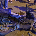 Otomobil ile motosiklet kafa kafaya çarpıştı: 1 yaralı