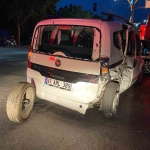 Yan yatan otomobilden cam kesilerek kurtarıldı