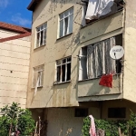 Yangında mahsur kaldılar, itfaiye kurtardı