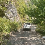 300 metrelik uçurumdaki ceset operasyonla çıkartıldı