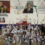 330-minik-taekwondocu-kusak-atladi-qeSSnSjh.jpg