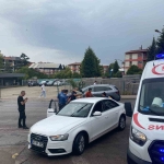 Abisini vurdu, polisi aradı
