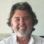 Baltayla parçalara ayrılıp, asitle eritilen ünlü halıcı cinayetinde kan donduran detaylar