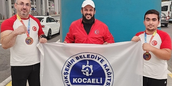 Bilek güreşçilerimiz dünya şampiyonu