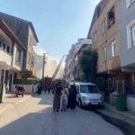 Çatı Tadi̇latında Çıkan Yangın Korkuttu