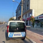 Çocuklarını okula götürmek için evden çıkmıştı, eski eşi tarafından bıçaklandı