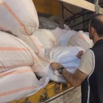 Çuval çuval kaçak tütün ele geçirildi