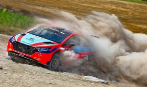 eskisehir-rallisinde-saniyelerin-savasi-FGHRVmSX.jpg