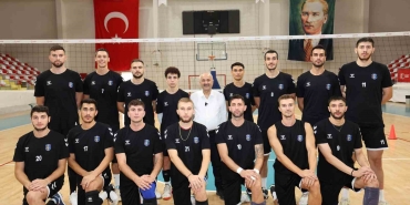 gebze-belediyesi-voleybol-takimi-hazirlik-turnuvasina-cikacak-9iryTDq6.jpg