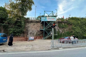 İzmi̇t Tren Garına Asansörlü Ulaşım
