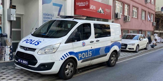 Kapı açılmayınca, hayatını kaybettiği anlaşıldı
