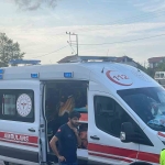 Kartepe’de iki otomobil çarpıştı: 3 yaralı