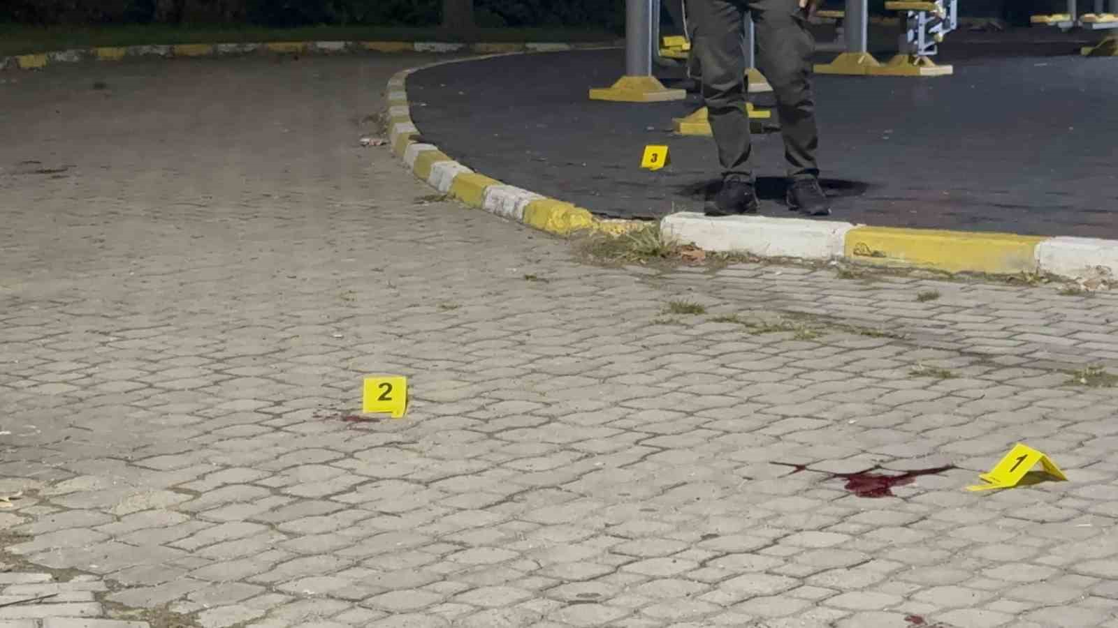 Kocaeli’nde çıkan silahlı kavgada 2 kişi yaralandı