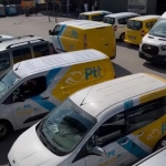 Pttni̇n Dağıtım Araçlarıyla Halı Saha Maçına Geldi̇ler