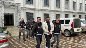 Sahi̇ldeki̇ Tartışma Ci̇nayetle Bi̇tmi̇şti̇: "Dursak Duramıyor, Kaçsak Kaçamıyorduk"