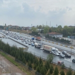 TEM’de yağmur sebebiyle kaza: 8 yaralı