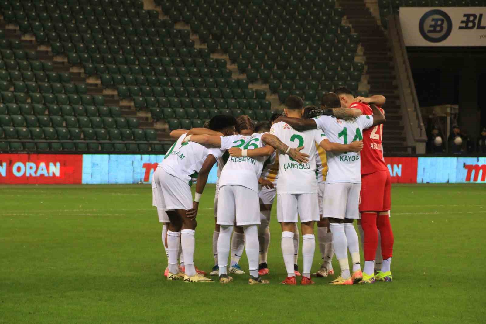 Trendyol 1. Li̇g: Kocaeli̇spor: 0 - Şanlıurfaspor: 0