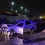 Virajı alamayan otomobil karşı şeride geçti: 5 yaralı