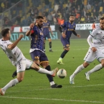 TRENDYOL 1. LİG: MKE ANKARAGÜCÜ: 4 - KOCAELİSPOR: 2