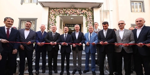Akminare Yatılı Kız Kuran Kursu açılışına katılan Büyükakın; Güzel gönüllü insanlar güzel hizmetlere vesile olur