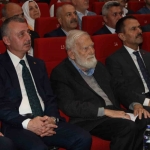 baskan-buyukakin-dunya-yeniden-felsefeye-hic-olmadigi-kadar-vicdanlarin-sesini-duymaya-muhtac-ZVwlG3FQ.jpg