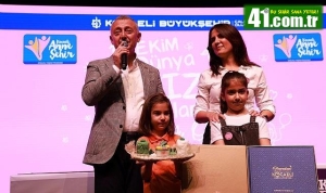 baskan-buyukakin-dunyadaki-tum-ihlallere-karsi-sizlerle-birlikte-dimdik-ayakta-duracagiz-z1pUqs68.jpg
