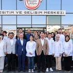 buyukakin-genclerimizin-umudu-olmaya-devam-edecegiz-eNsAZO5P.jpg