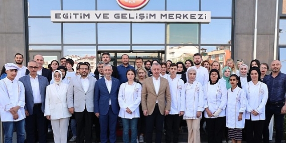 Büyükakın: Gençlerimizin umudu olmaya devam edeceğiz