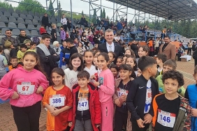 golcukte-cumhuriyet-coskusu-sporla-birlesti-XkU4iZTu.jpg