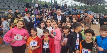 golcukte-cumhuriyet-coskusu-sporla-birlesti-XkU4iZTu.jpg